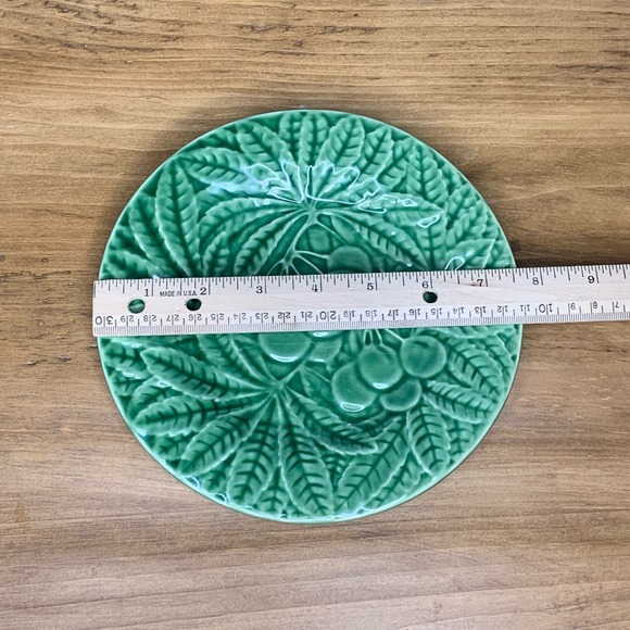 Bordallo Pinheiro 7.5” Salad Green Plate Made in Portugal - Picture 4 of 6